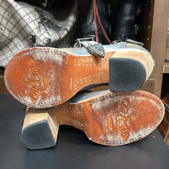 Freebird by Steven Violet leather snakeskin sandal - Picture 4 of 7